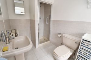 ENDEAN COURT- click for photo gallery